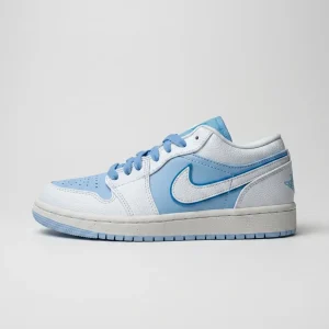 کتونی نایک Air Jordan 1 Low آبی سفید