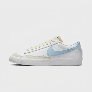 کتونی نایک Blazer Low 77 Vintage سفید آبی
